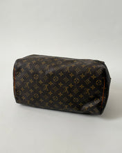Load image into Gallery viewer, Louis Vuitton Speedy