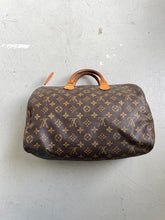 Load image into Gallery viewer, Louis Vuitton Speedy
