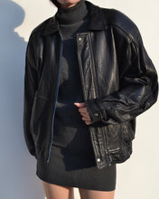Load image into Gallery viewer, Vintage Black Leather Bomber Jacket