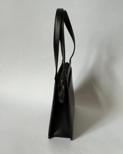 Load image into Gallery viewer, Chanel Leather Shoulder Bag