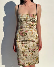 Load image into Gallery viewer, Dolce &amp; Gabbana Silk Floral Set
