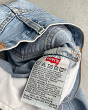 Load image into Gallery viewer, Vintage Levi’s 501 Light Wash Jeans
