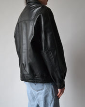 Load image into Gallery viewer, Vintage Danier Black Leather Bomber Jacket
