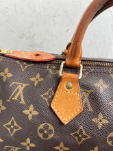 Load image into Gallery viewer, Louis Vuitton Speedy

