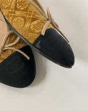 Load image into Gallery viewer, Chanel Velvet Ballet Flats
