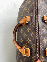 Load image into Gallery viewer, Louis Vuitton Speedy
