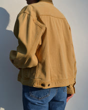 Load image into Gallery viewer, Vintage Banana Republic Tan Jacket
