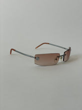 Load image into Gallery viewer, Chanel 4047 Rimless CC Logo Sunglasses
