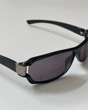 Load image into Gallery viewer, Black Gucci Sunglasses
