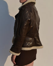 Load image into Gallery viewer, Danier Brown Leather Shearling Jacket
