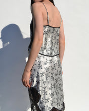 Load image into Gallery viewer, Vintage Skirt Slip Set
