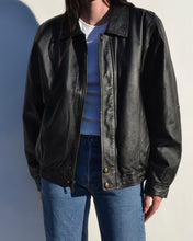 Load image into Gallery viewer, Vintage Black Leather Bomber Jacket
