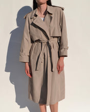 Load image into Gallery viewer, Vintage London Fog Trench Coat
