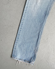 Load image into Gallery viewer, Vintage Levi’s 501 Light Wash Jeans
