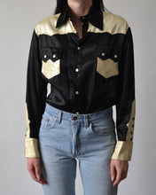 Load image into Gallery viewer, Satin Western Button Up
