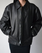 Load image into Gallery viewer, Vintage Classic Black Leather Jacket
