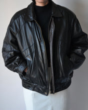 Load image into Gallery viewer, Vintage Black Leather Bomber Jacket
