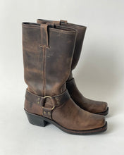 Load image into Gallery viewer, Frye Distressed Leather Boots
