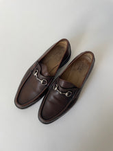 Load image into Gallery viewer, Vintage Brown Gucci Loafers
