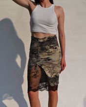 Load image into Gallery viewer, Vintage Knee Length Skirt

