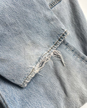 Load image into Gallery viewer, Vintage Levi’s 501 Light Wash Jeans
