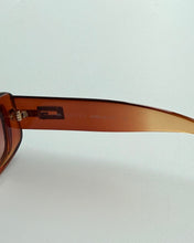 Load image into Gallery viewer, Gucci Gradient Sunglasses
