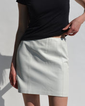 Load image into Gallery viewer, White Danier Leather Skirt
