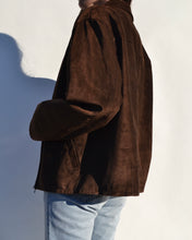 Load image into Gallery viewer, Vintage Chocolate Brown Suede Jacket
