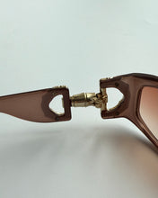 Load image into Gallery viewer, Gucci Horsebit Sunglasses
