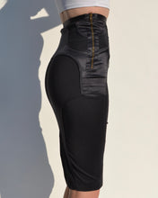 Load image into Gallery viewer, Gucci F/W 2003 Runway Skirt
