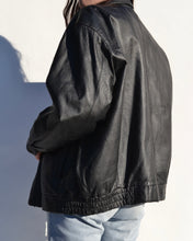 Load image into Gallery viewer, Black Vintage Leather Bomber Jacket
