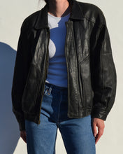 Load image into Gallery viewer, Black Vintage Leather Bomber Jacket
