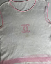 Load image into Gallery viewer, Chanel Circa 2000 White &amp; Pink Knit Top
