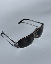 Load image into Gallery viewer, Gucci Aviator Sunglasses
