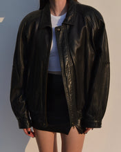 Load image into Gallery viewer, Vintage Danier Black Leather Bomber Jacket
