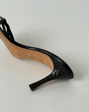 Load image into Gallery viewer, Manolo Blahnik Heeled Mules
