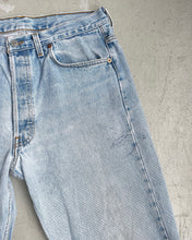 Load image into Gallery viewer, Vintage Levi’s 501 Light Wash Jeans
