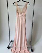Load image into Gallery viewer, Vintage Soft Pink 1930’s Nightgown
