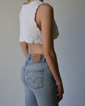 Load image into Gallery viewer, Vintage Cropped Sleeveless Button
