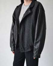 Load image into Gallery viewer, Wool &amp; Leather Bomber Jacket

