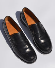 Load image into Gallery viewer, Vintage Black Gucci Loafer
